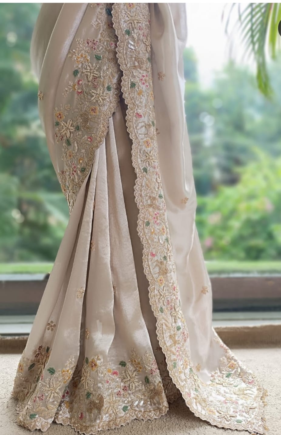 Exclusive Saree (Pure Tissue)