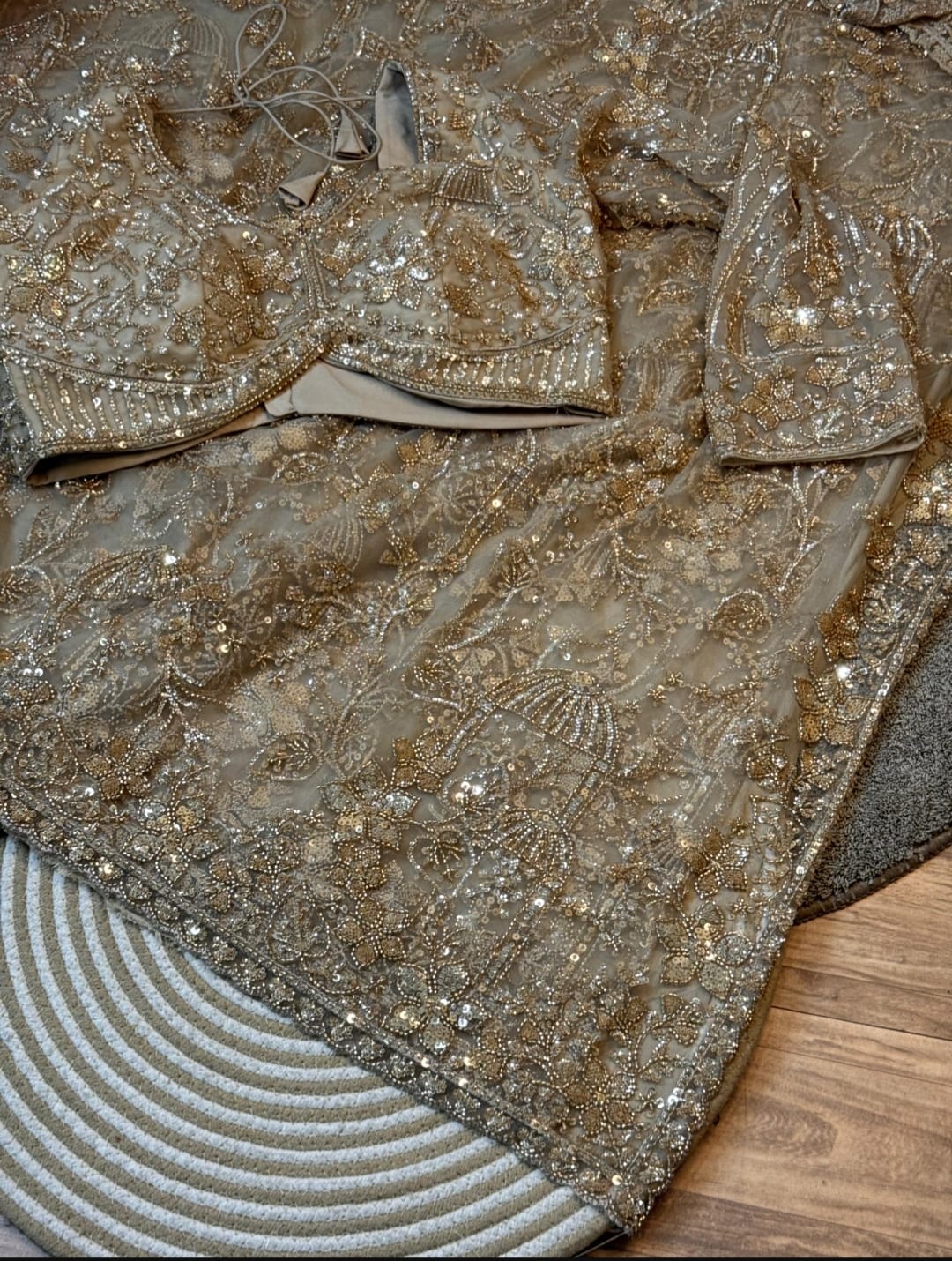NET SAREE GOLD