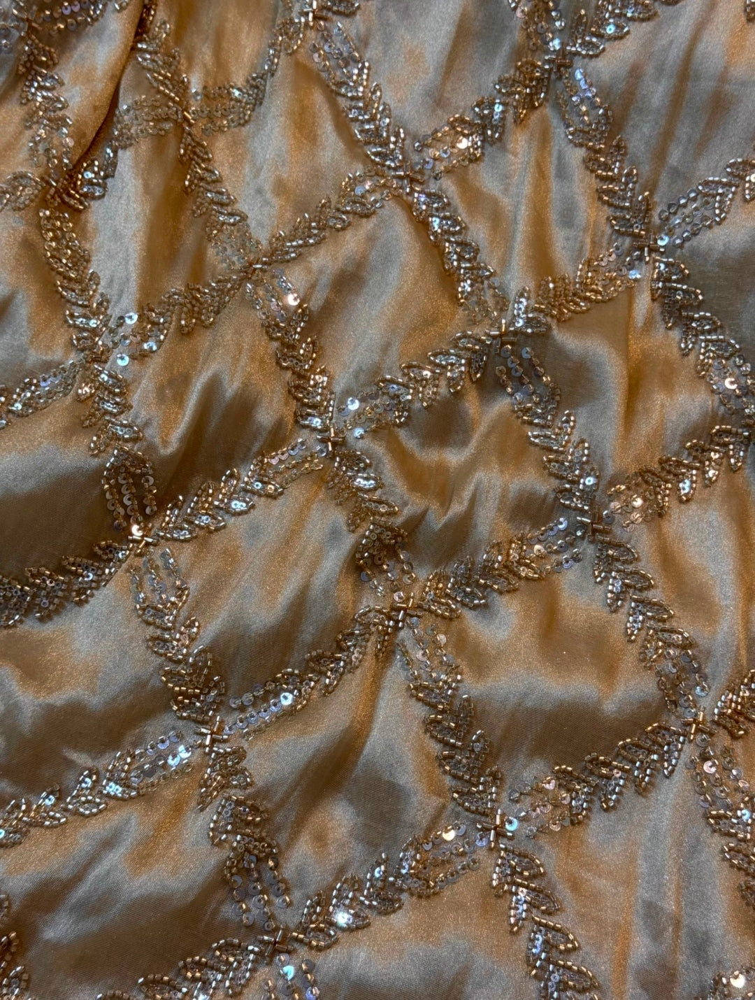 Heavy look golden colour tissue saree
