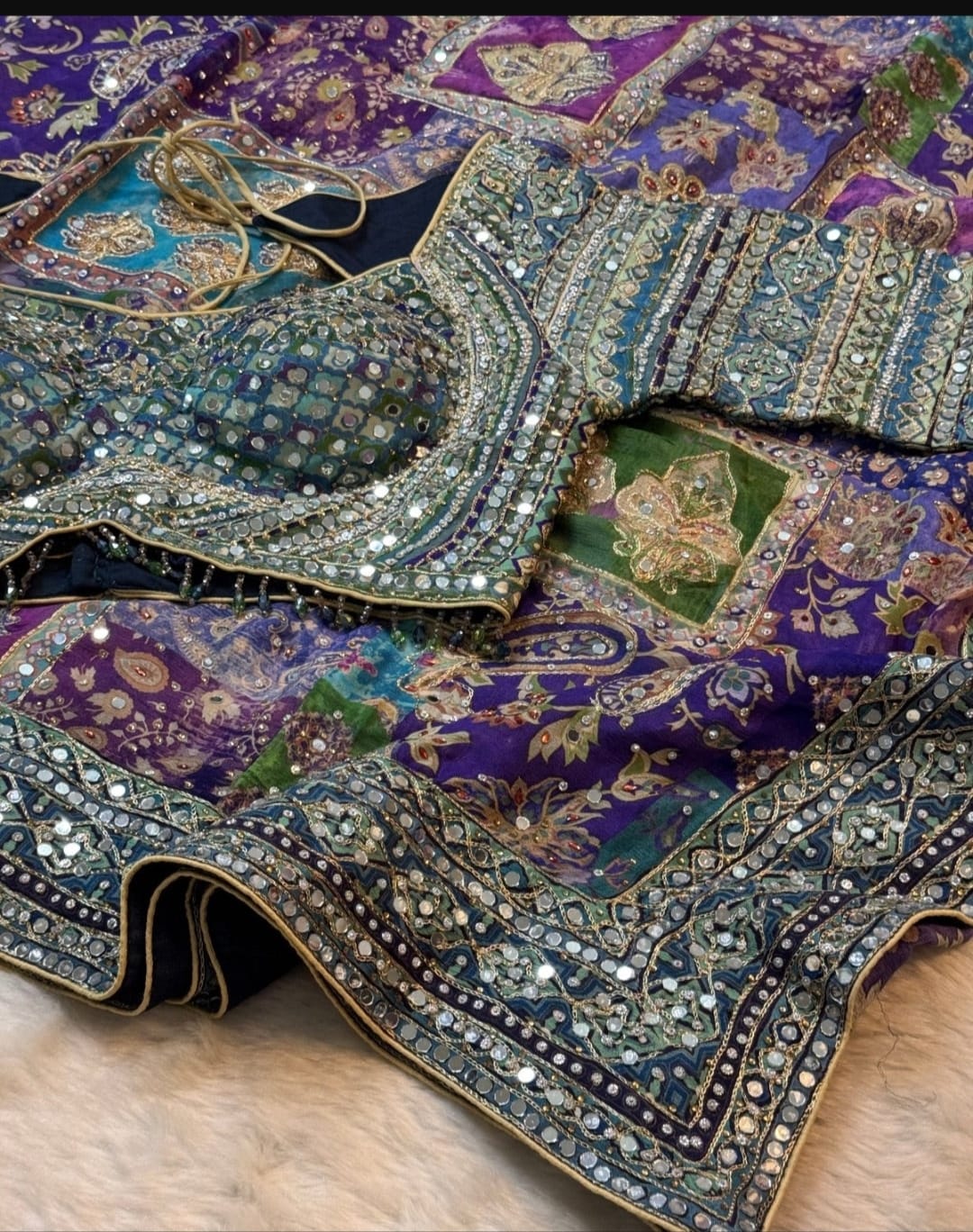 BLUE PRINTED SAREE WITH BLOUSE