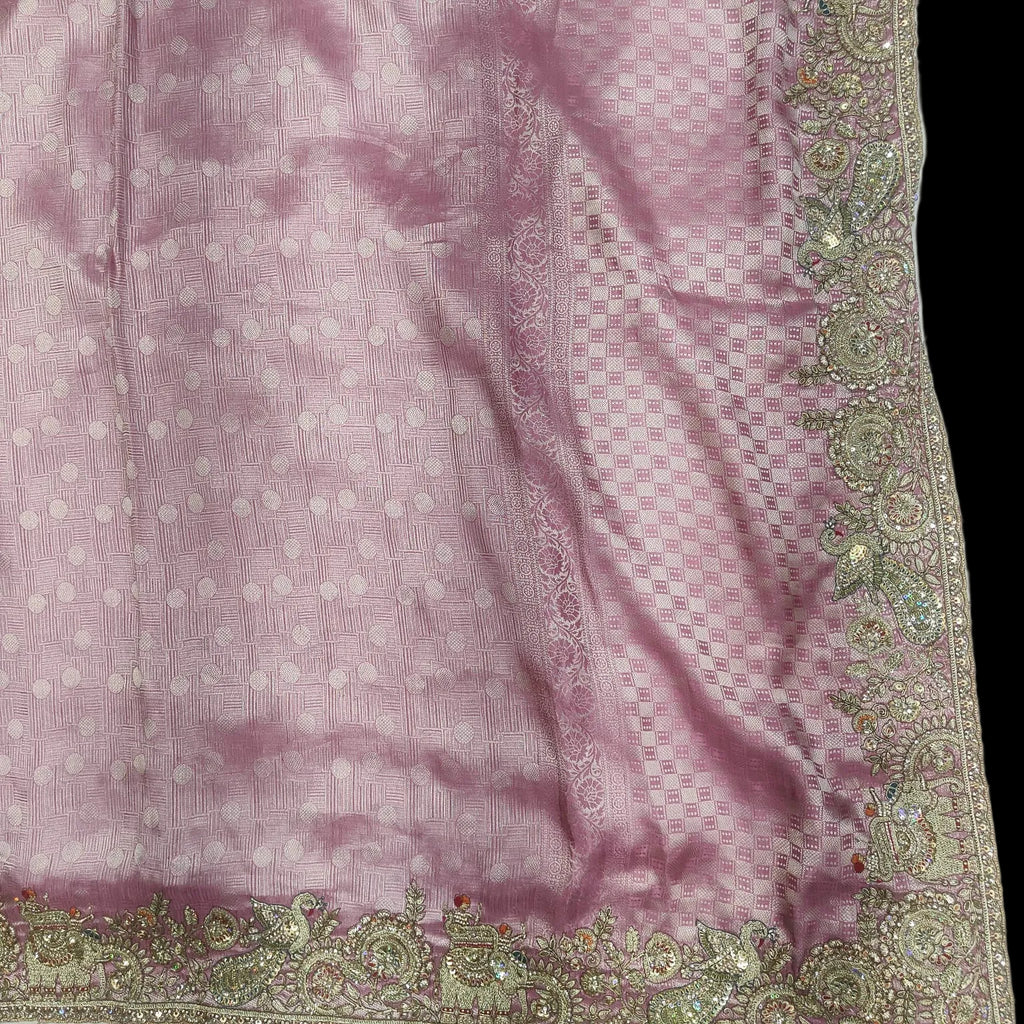 Elegant pink colour saree